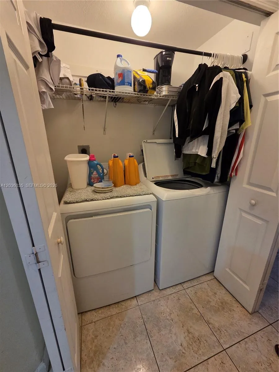 11253 NW 47th Ln Doral, FL 33178