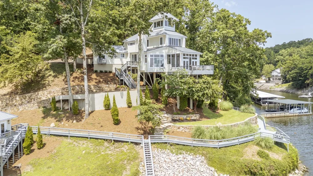 199 LAKESHORE LN Counce, TN 38326
