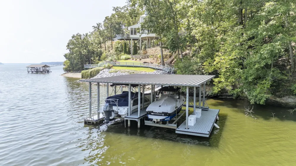 199 LAKESHORE LN Counce, TN 38326