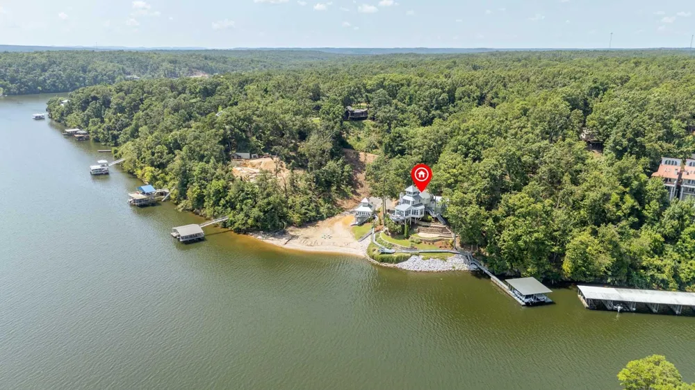 199 LAKESHORE LN Counce, TN 38326