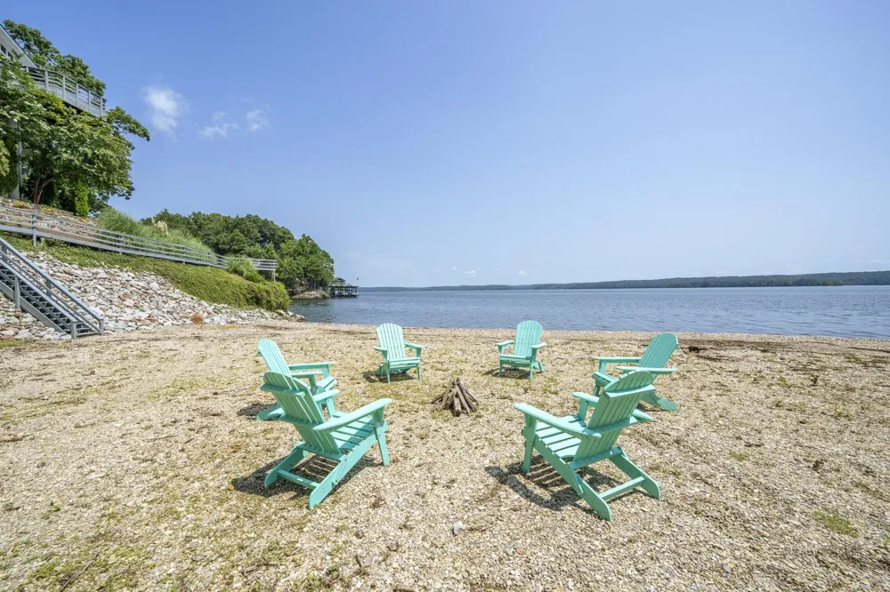 199 LAKESHORE LN Counce, TN 38326