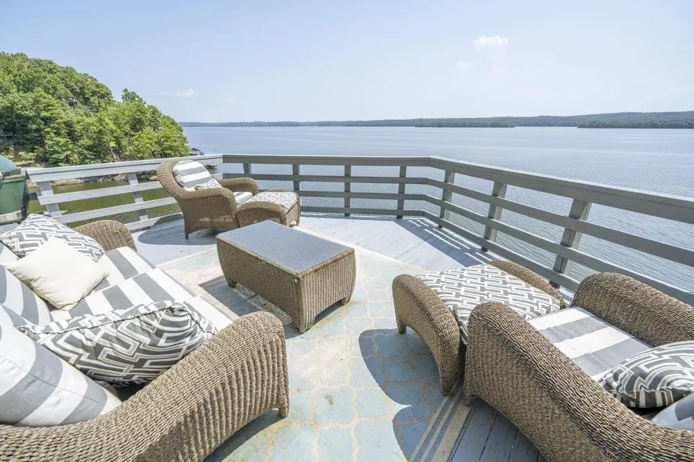 199 LAKESHORE LN Counce, TN 38326