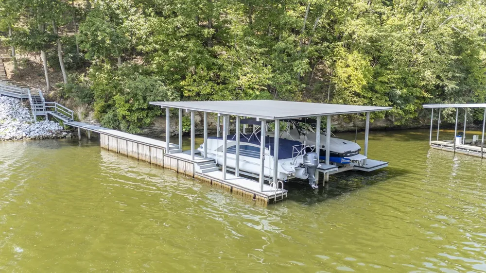 199 LAKESHORE LN Counce, TN 38326