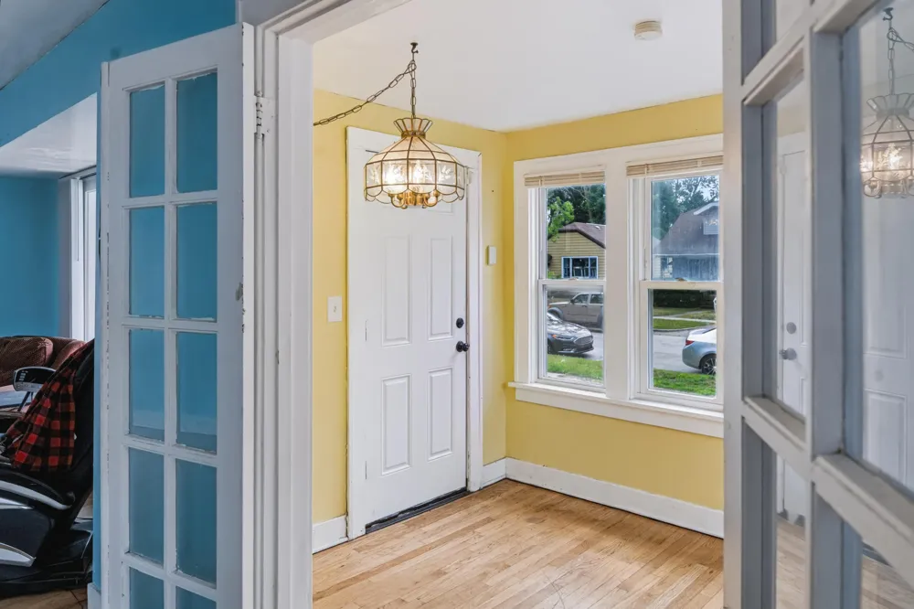 866 E Isabella Avenue Muskegon City, MI 49442