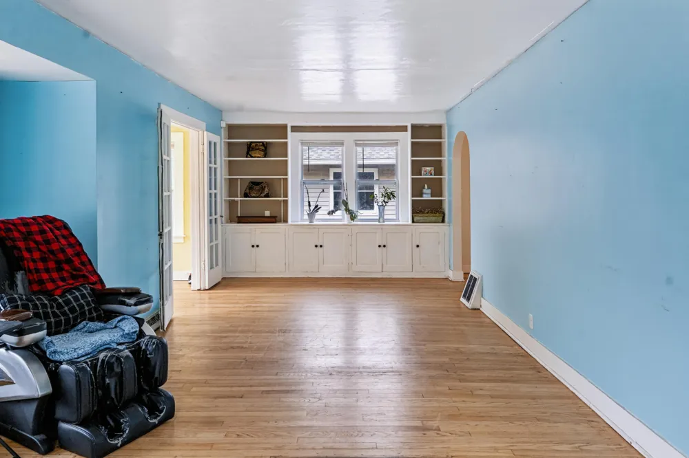 866 E Isabella Avenue Muskegon City, MI 49442