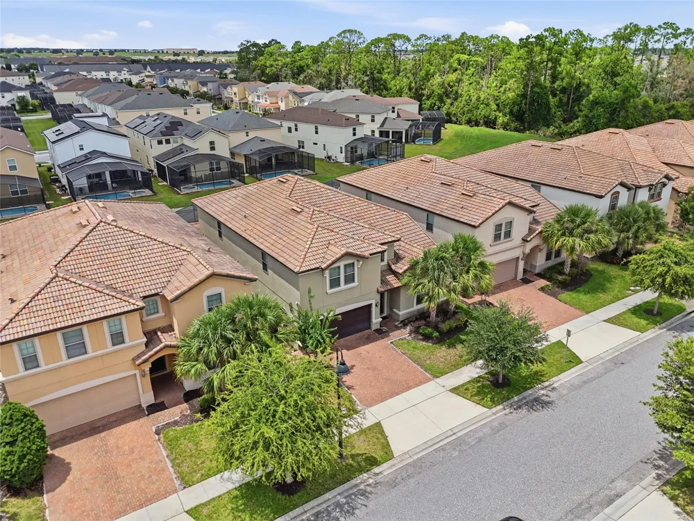 1610 LIMA AVENUE Kissimmee, FL 34747