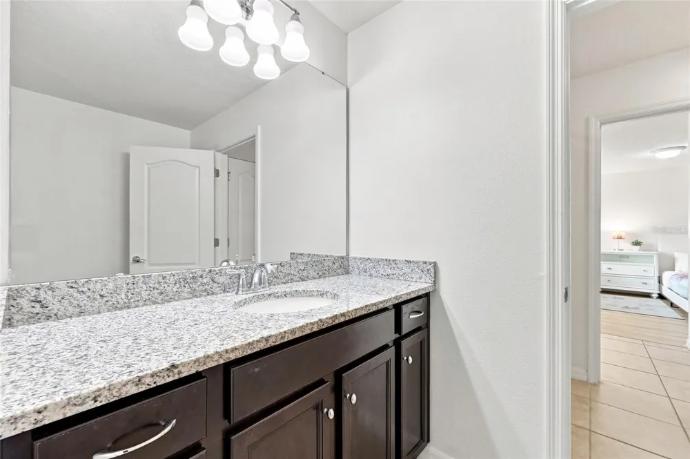 1610 LIMA AVENUE Kissimmee, FL 34747