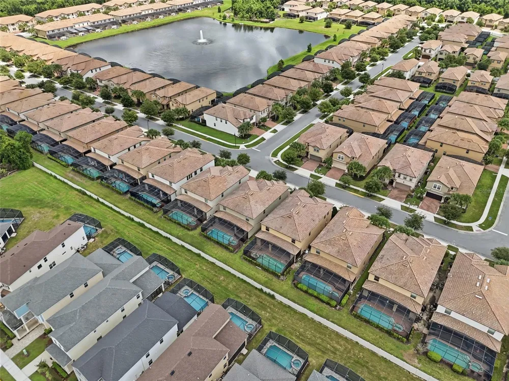 1610 LIMA AVENUE Kissimmee, FL 34747