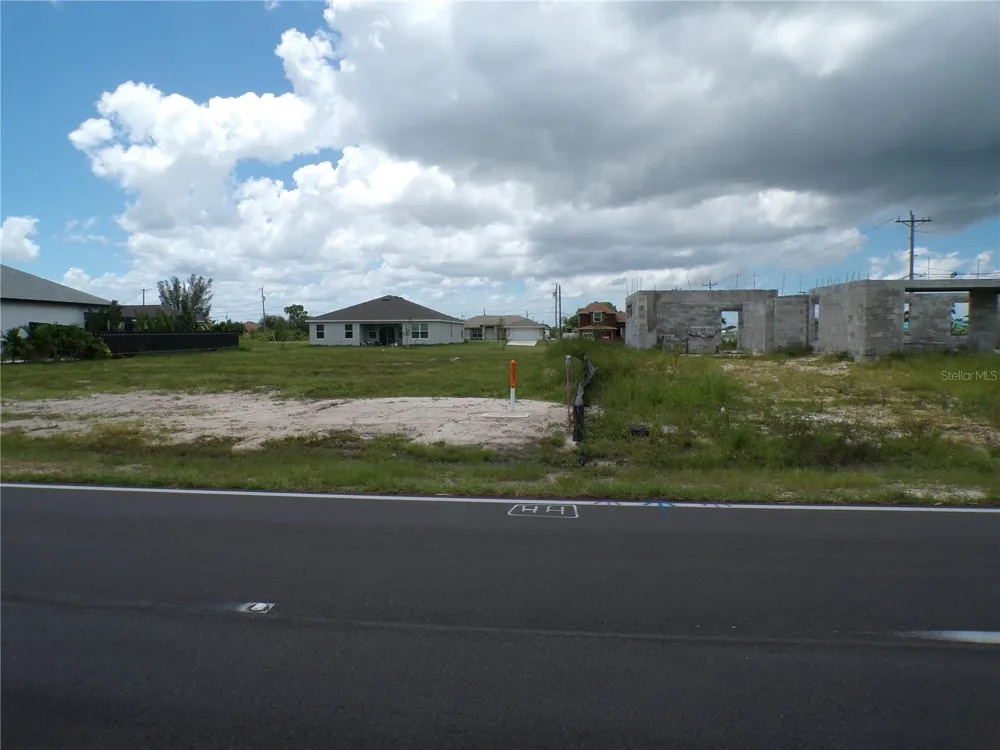 420 DIPLOMAT PARKWAY E Cape Coral, FL 33909