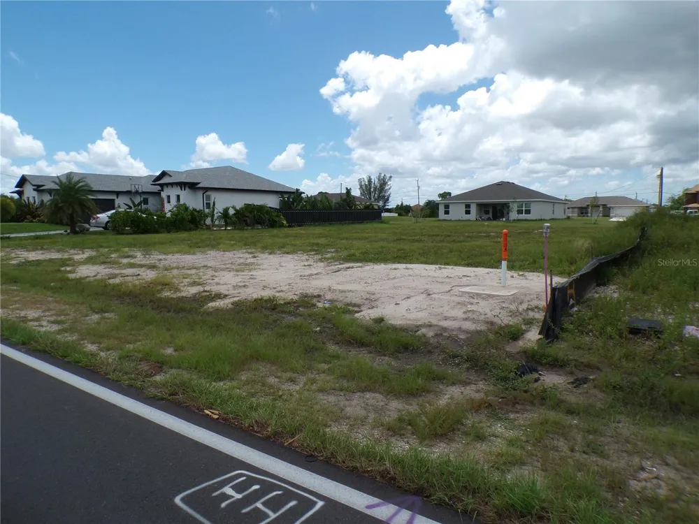 420 DIPLOMAT PARKWAY E Cape Coral, FL 33909