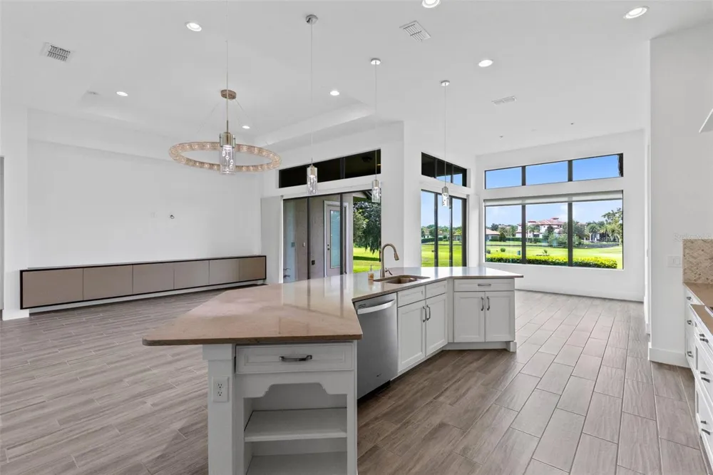 25858 CROSSINGS BLUFF LANE Sorrento, FL 32776