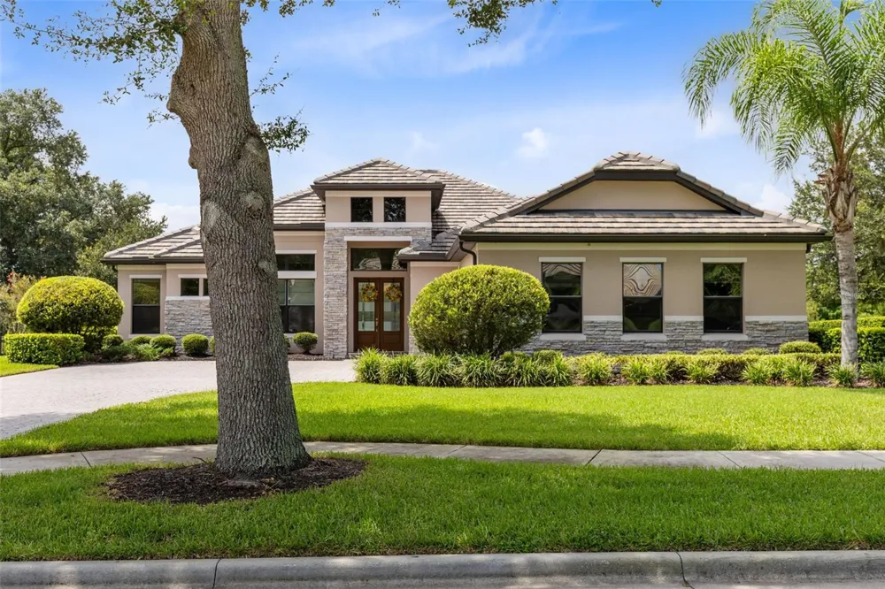 25858 CROSSINGS BLUFF LANE Sorrento, FL 32776