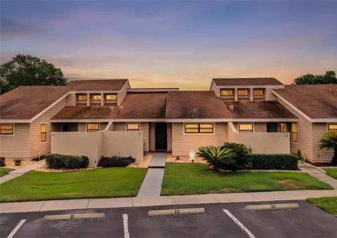 5225 IMPERIAL LAKES BOULEVARD #22
