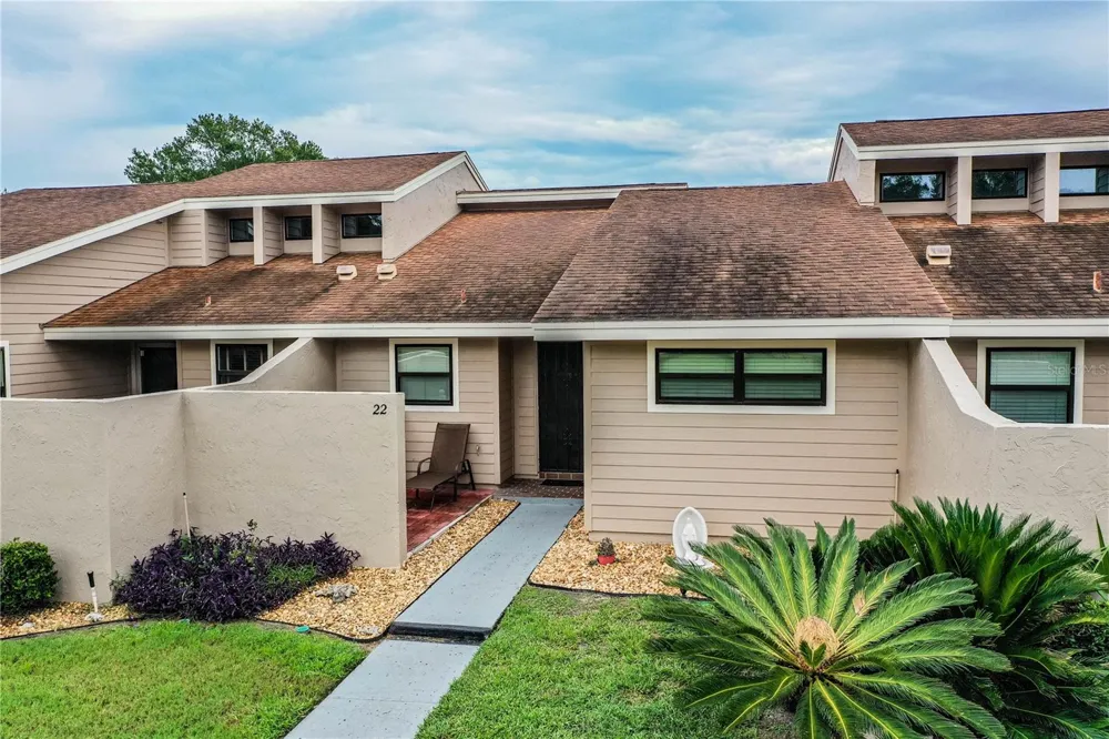 5225 IMPERIAL LAKES BOULEVARD #22 Mulberry, FL 33860