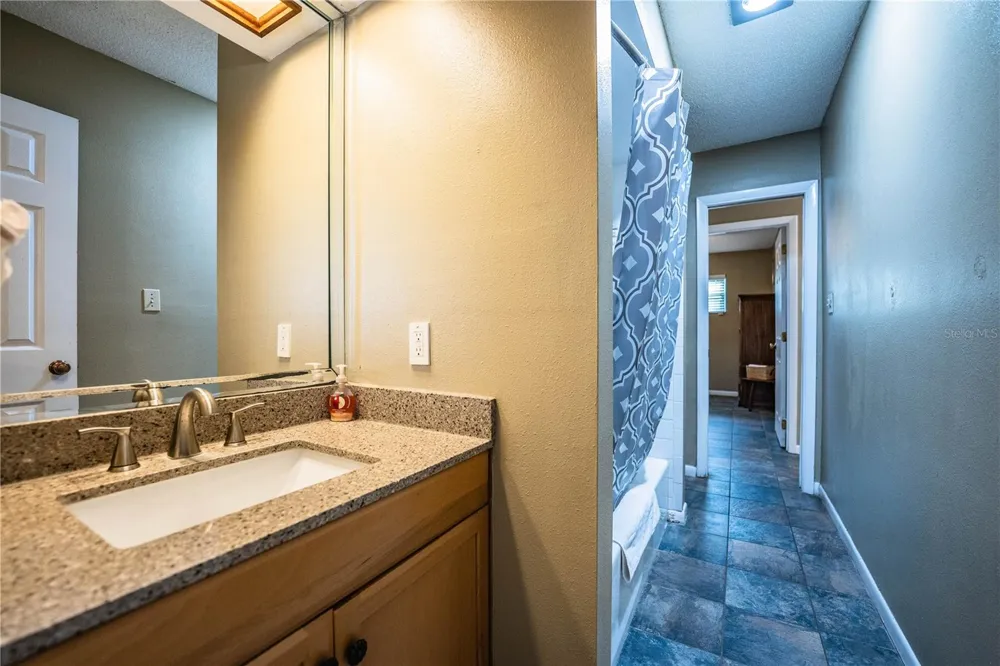 5225 IMPERIAL LAKES BOULEVARD #22 Mulberry, FL 33860