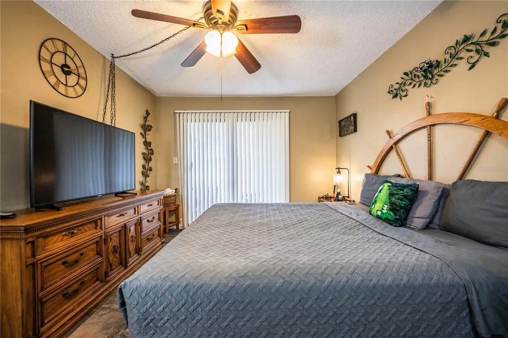 5225 IMPERIAL LAKES BOULEVARD #22 Mulberry, FL 33860