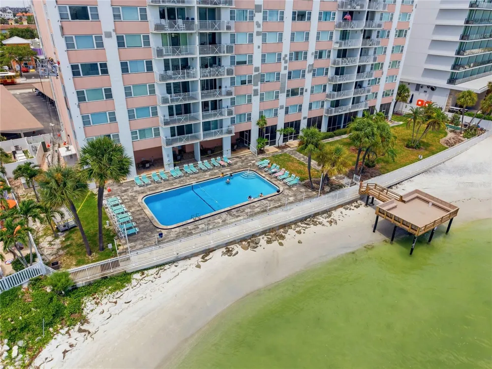 675 S GULFVIEW BOULEVARD #206 Clearwater Beach, FL 33767