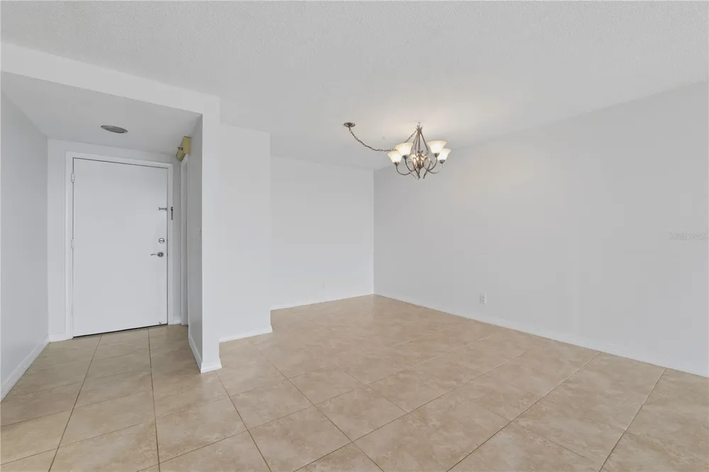 675 S GULFVIEW BOULEVARD #206 Clearwater Beach, FL 33767