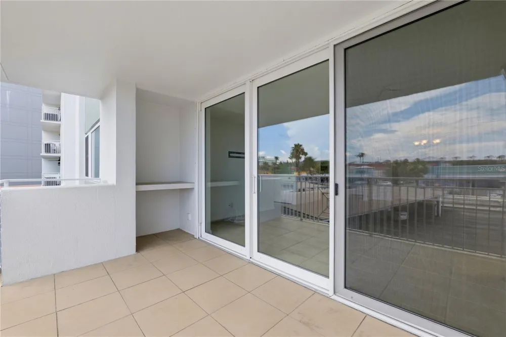 675 S GULFVIEW BOULEVARD #206 Clearwater Beach, FL 33767