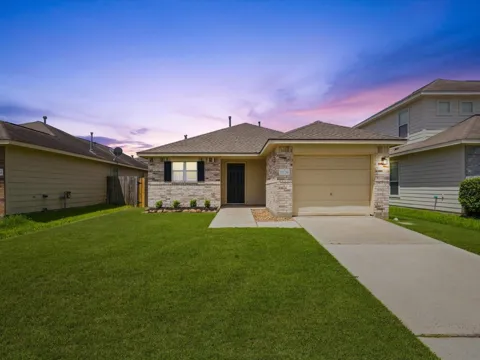 21139 Grandin Wood Court