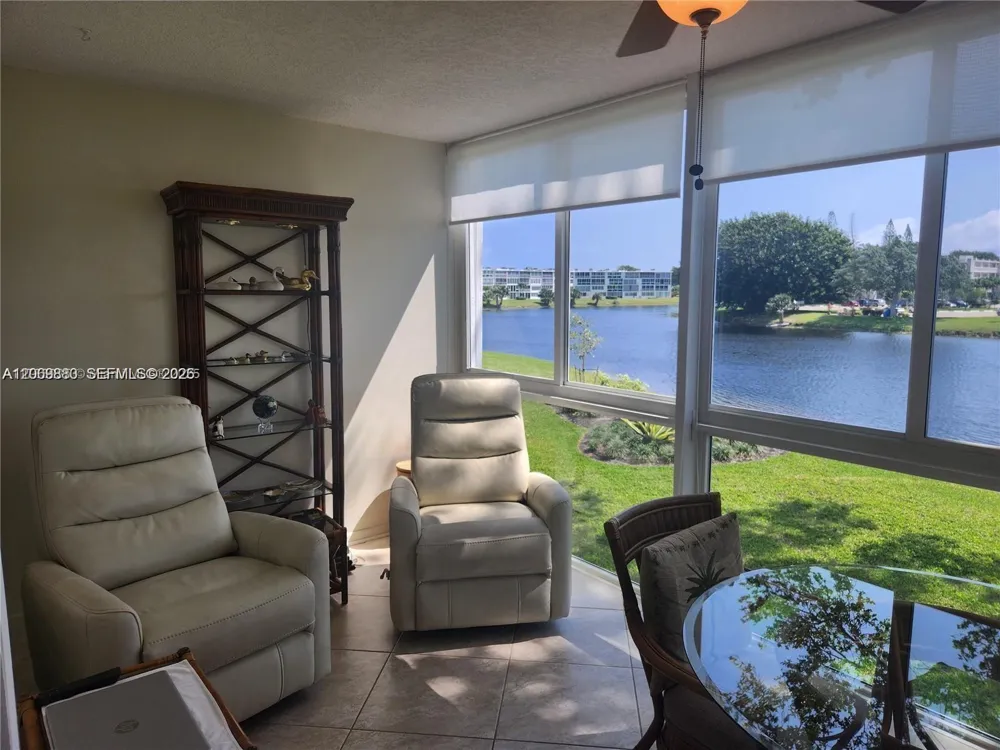 2114 E Cambridge  E #2114 Deerfield Beach, FL 33442