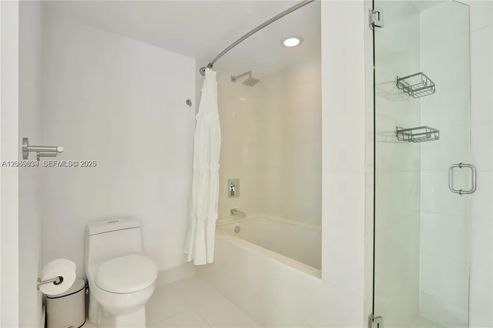 1300 S Miami Ave #1610 Miami, FL 33130