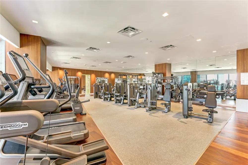 1300 S Miami Ave #1610 Miami, FL 33130