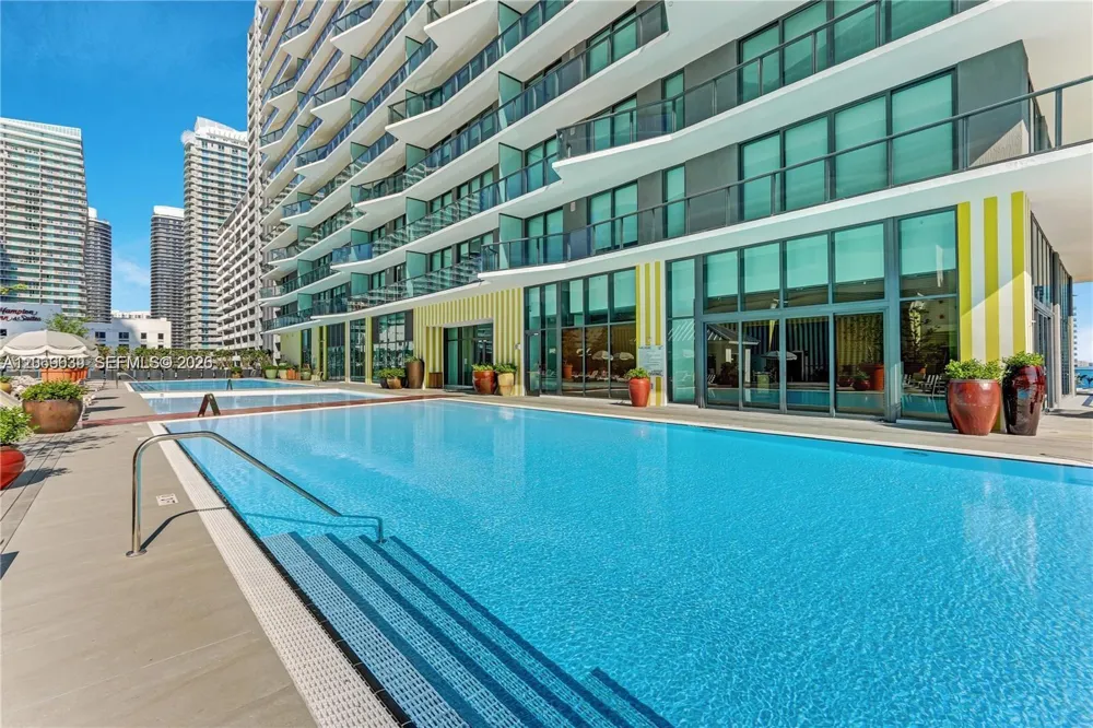 1300 S Miami Ave #1610 Miami, FL 33130