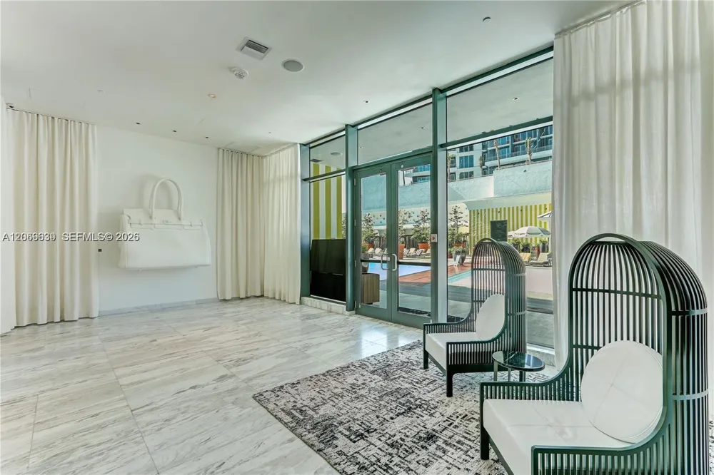 1300 S Miami Ave #1610 Miami, FL 33130