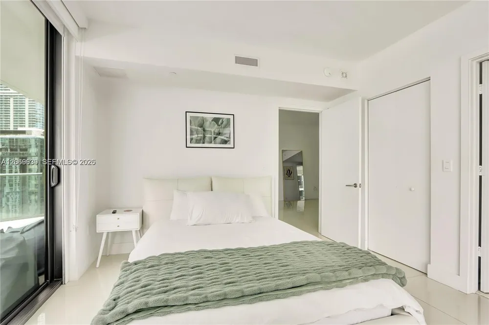 1300 S Miami Ave #1610 Miami, FL 33130