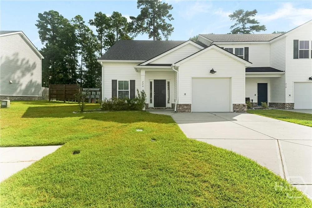 220 Haisley Run Guyton, GA 31312