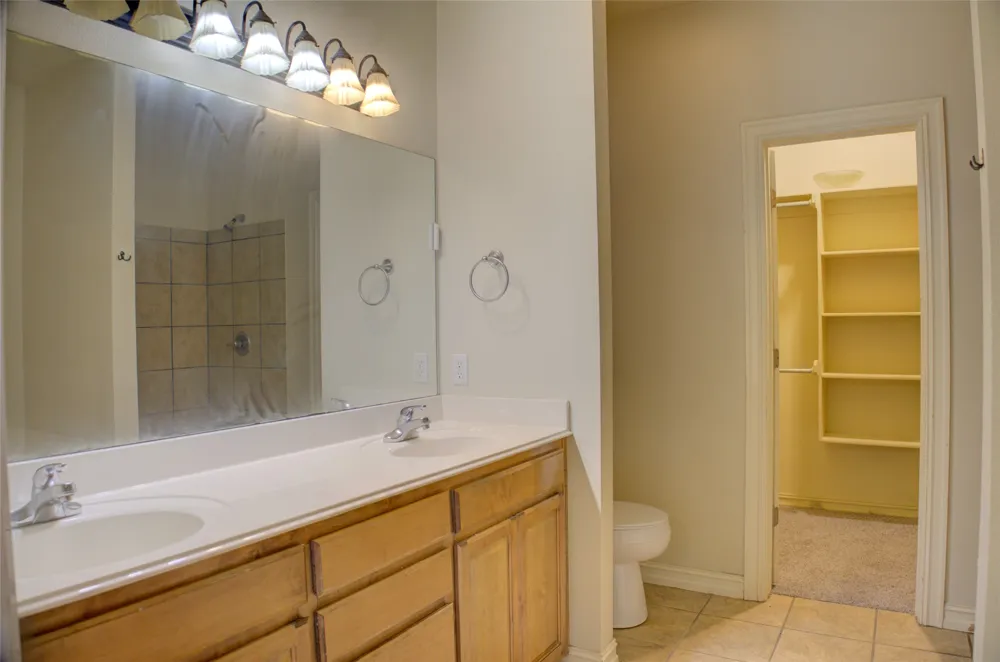 11206 S Birch Street Jenks, OK 74037