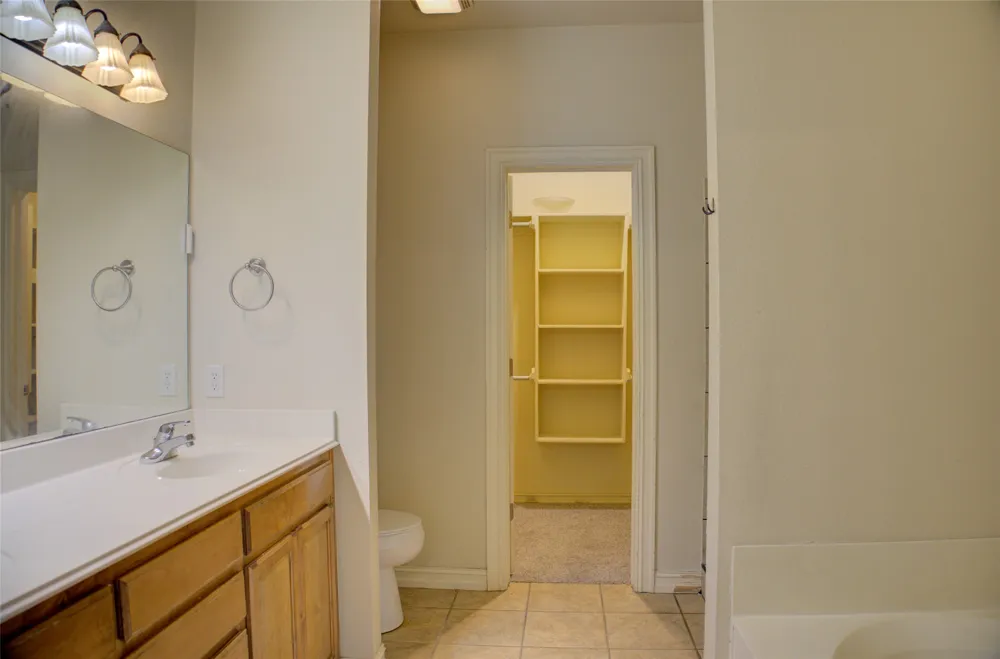 11206 S Birch Street Jenks, OK 74037