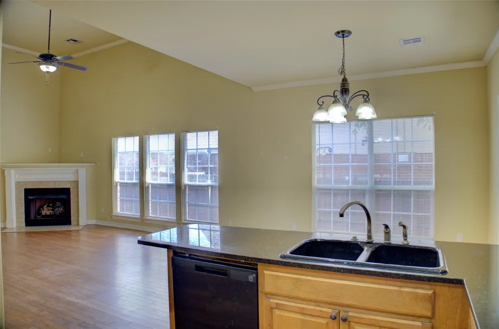 11206 S Birch Street Jenks, OK 74037