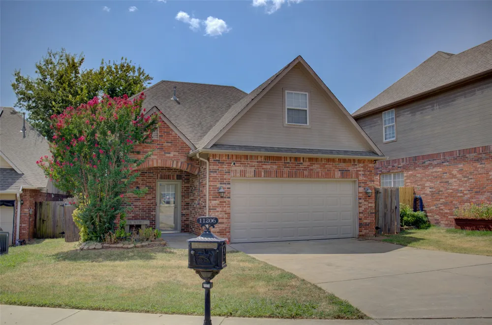 11206 S Birch Street Jenks, OK 74037