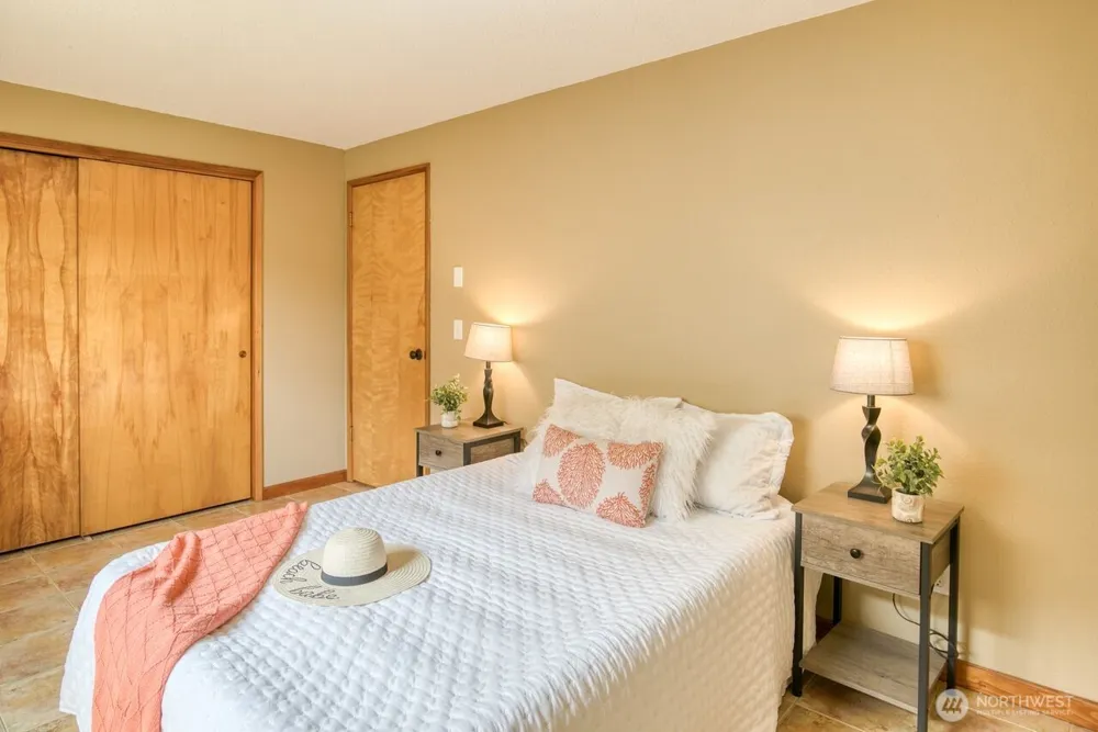 507 Sand Dune Avenue SW Ocean Shores, WA 98569