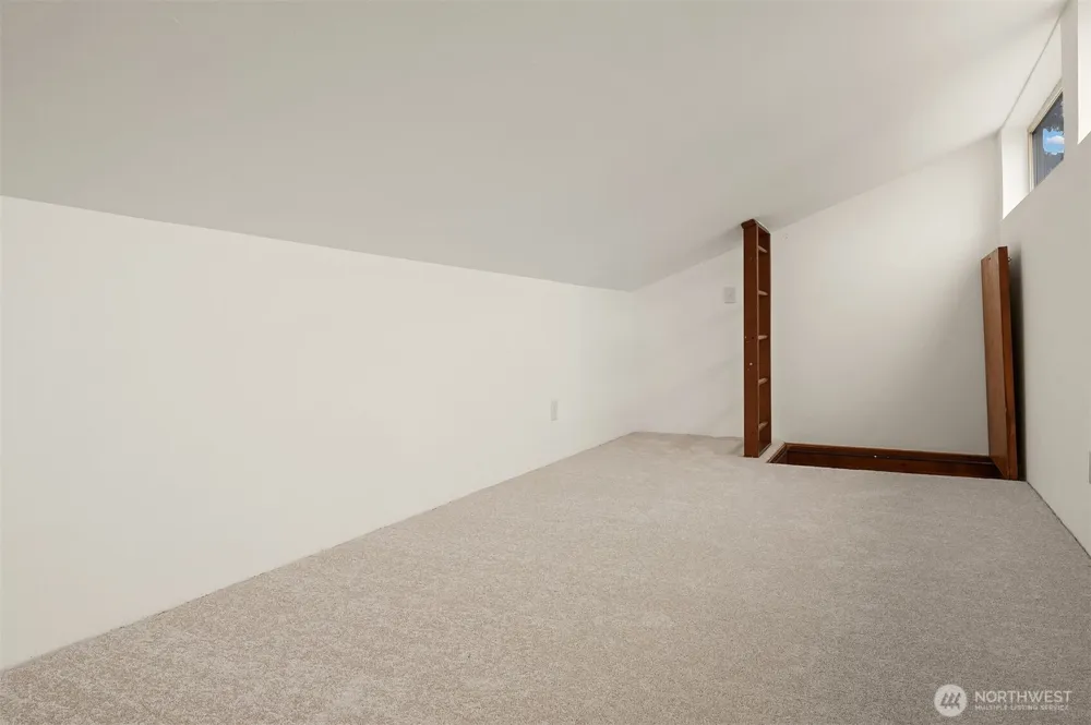 708 6th Avenue S #E101 Kent, WA 98032