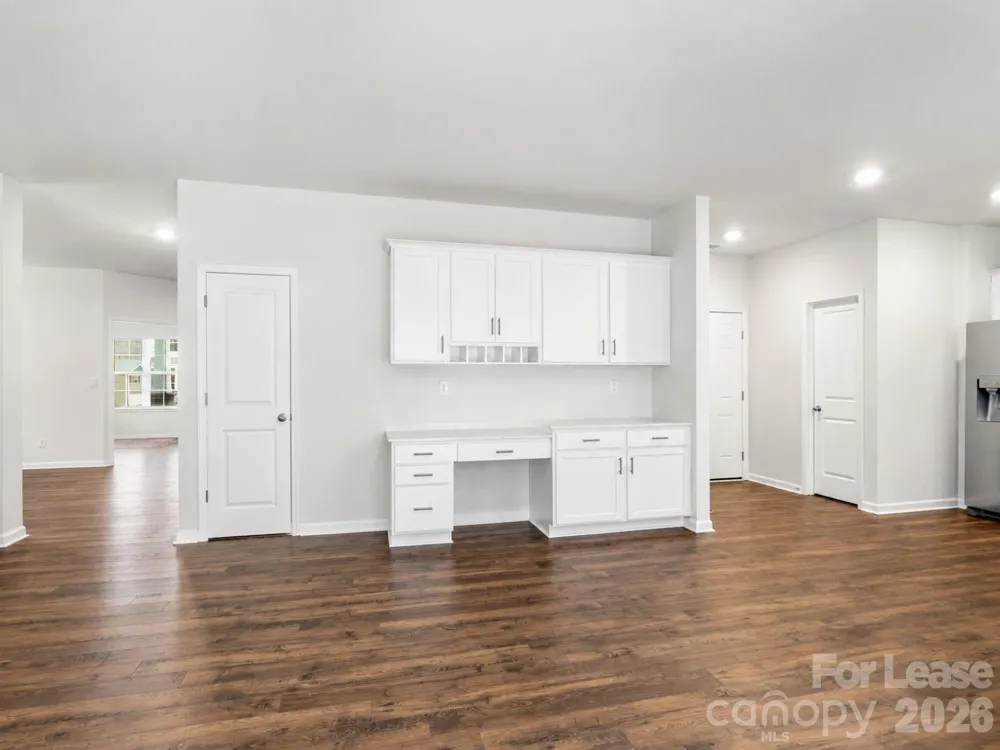 10971 Claystone Drive Davidson, NC 28036