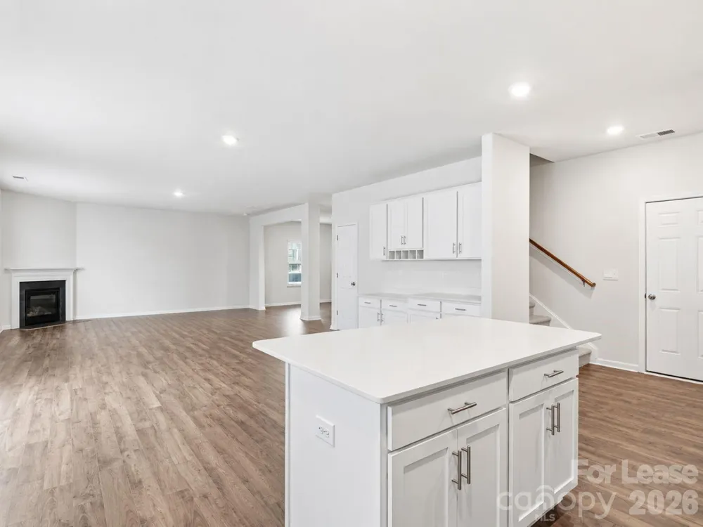 10971 Claystone Drive Davidson, NC 28036