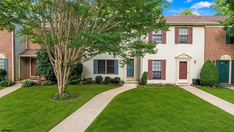 65 Cheshire Drive