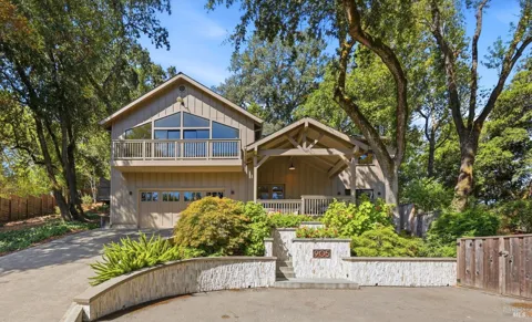 905 Robertson Road