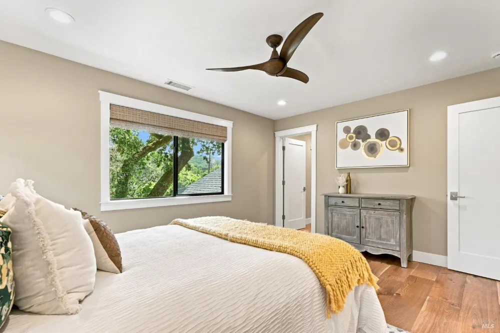 905 Robertson Road Glen Ellen, CA 95442