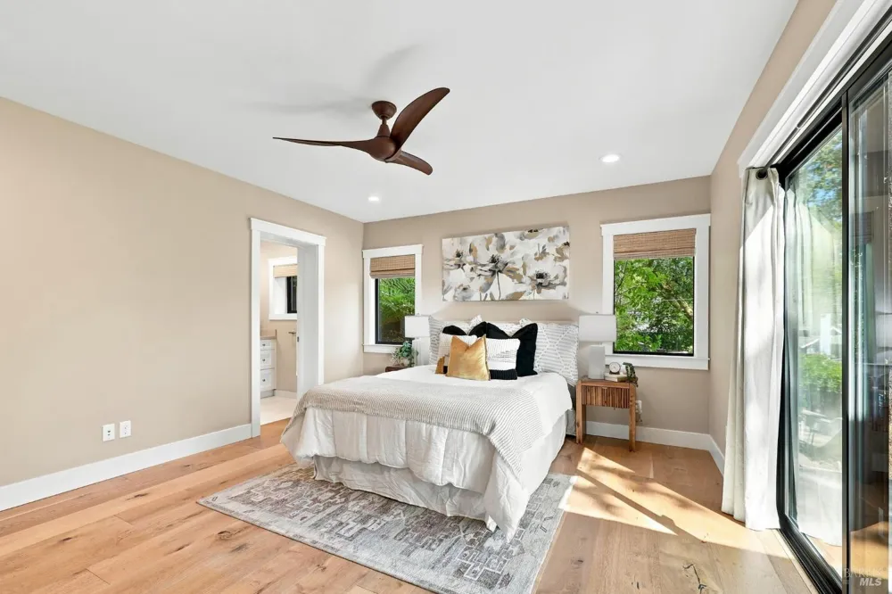 905 Robertson Road Glen Ellen, CA 95442
