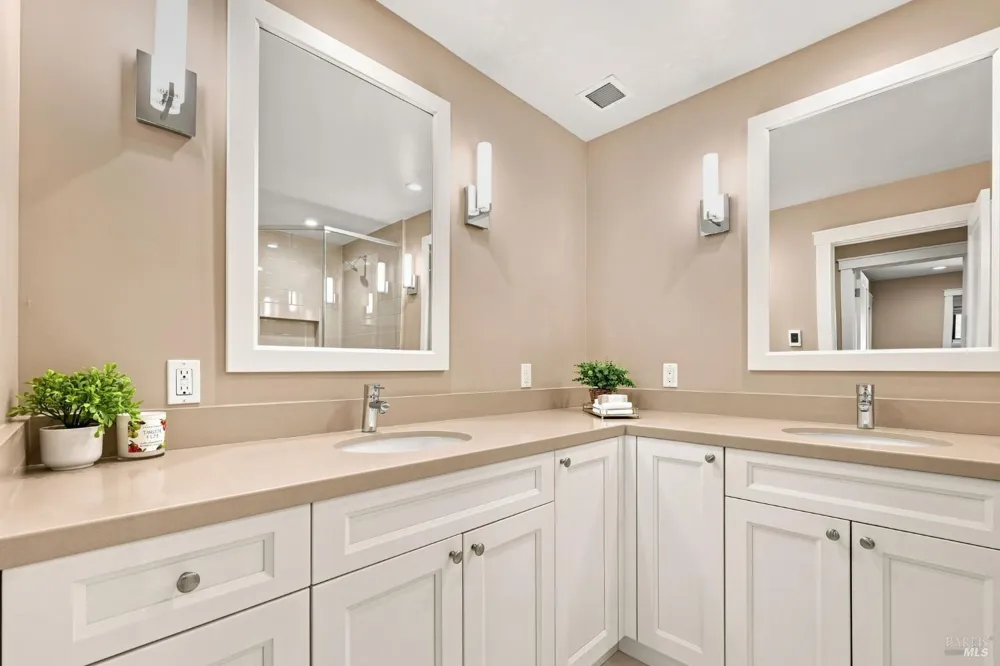 905 Robertson Road Glen Ellen, CA 95442