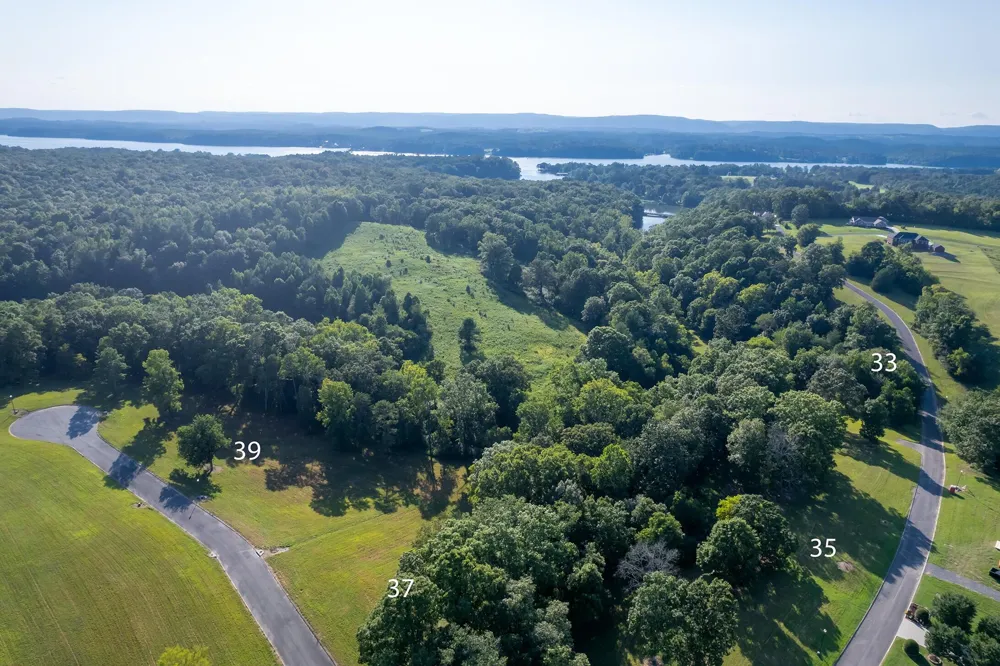 33 Watauga Lane Birchwood, TN 37308
