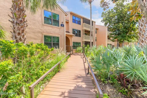 1401 S Palmetto Avenue #300