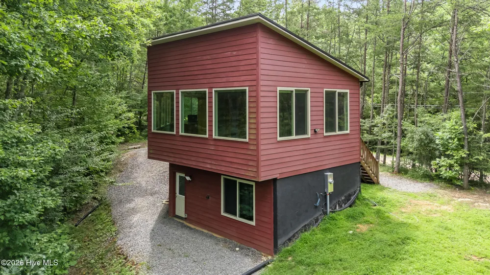 275 Peachtree Mountain Estates Road Murphy, NC 28906