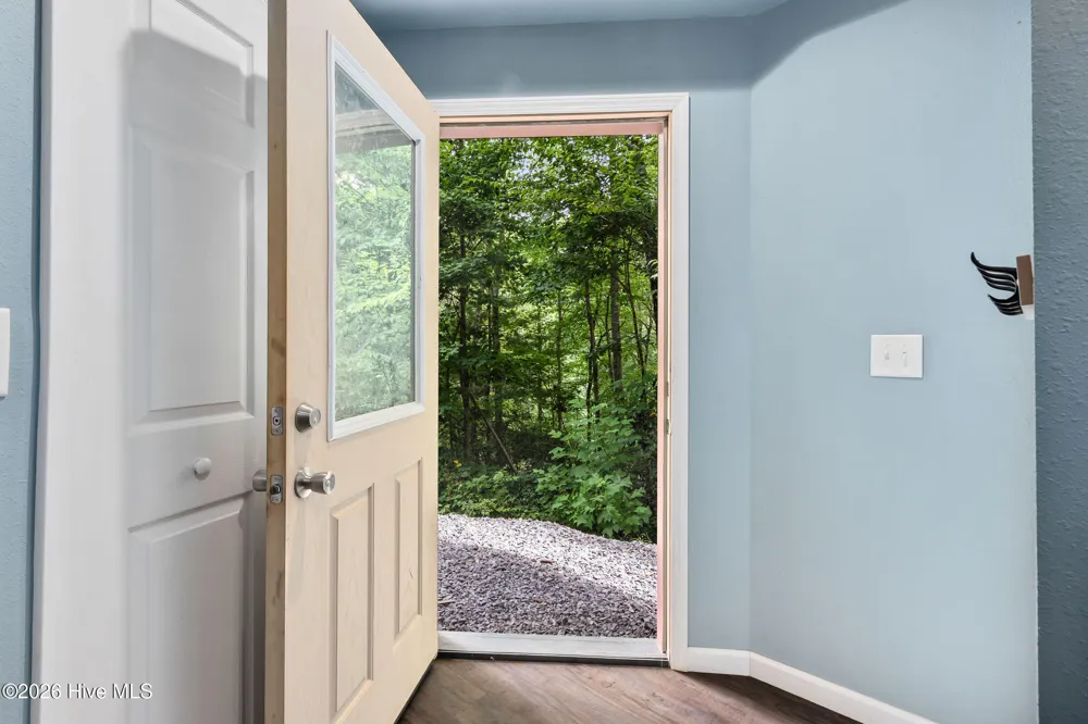275 Peachtree Mountain Estates Road Murphy, NC 28906