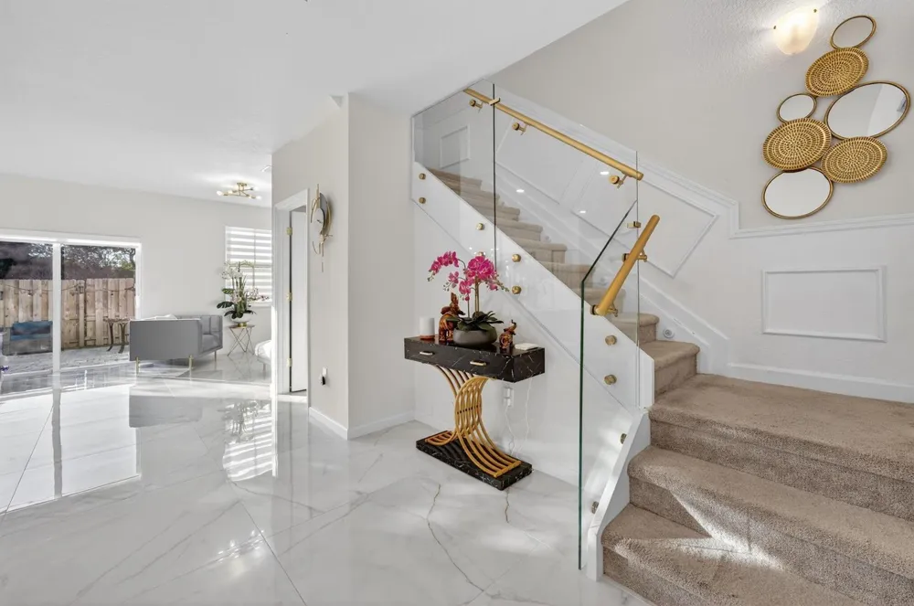 4668 NW 120th Way Coral Springs, FL 33076
