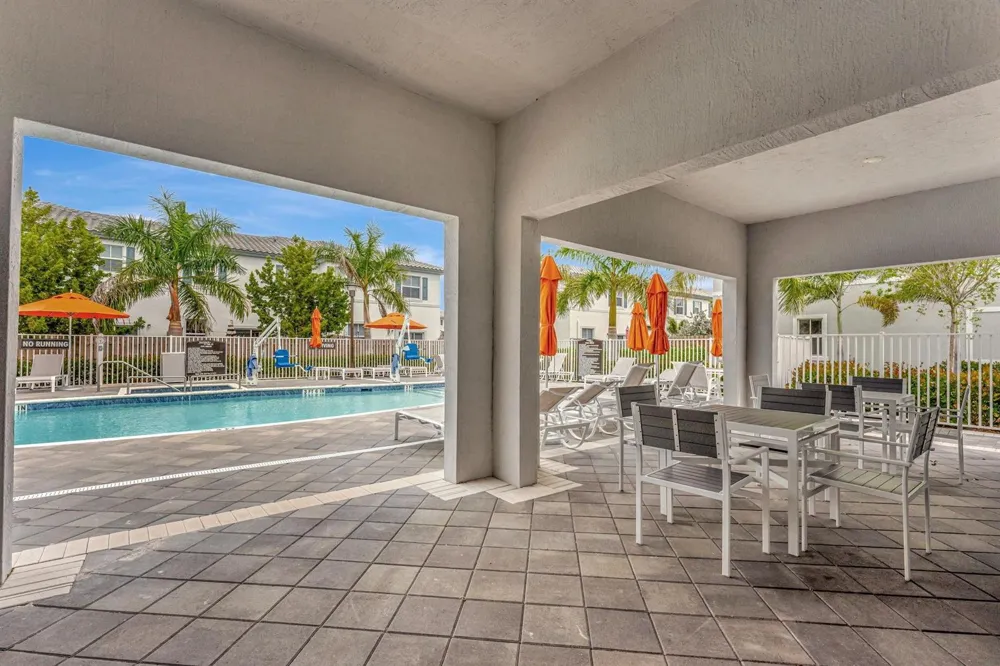 4668 NW 120th Way Coral Springs, FL 33076